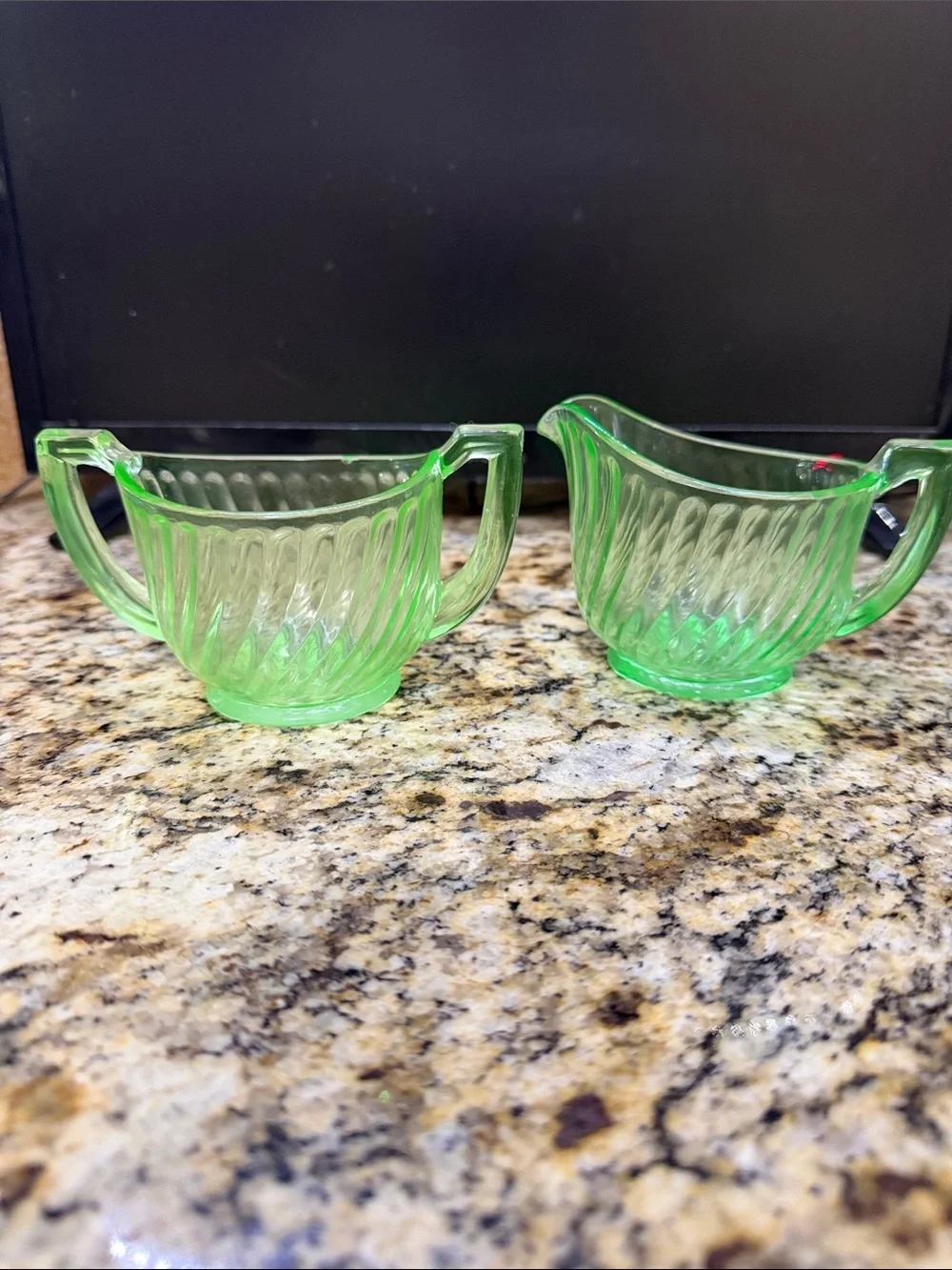 Depression, glass cream, and sugar vintage